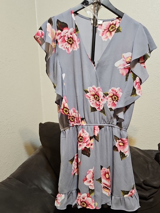 Umgee Pants - Umgee Gray Floral Wrap Romper with Pink Blooms
